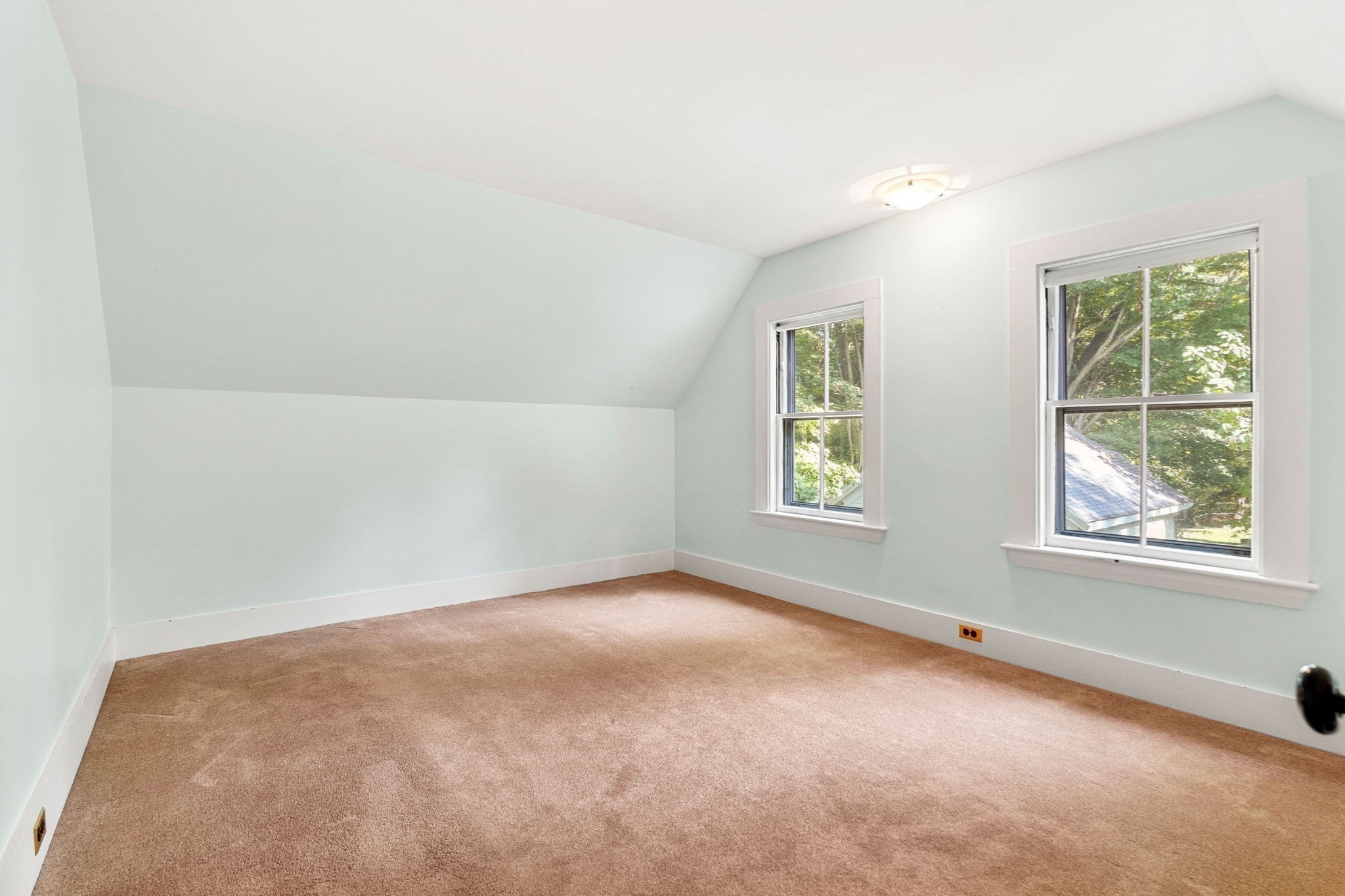42 Walnut Rd Property Photo 25