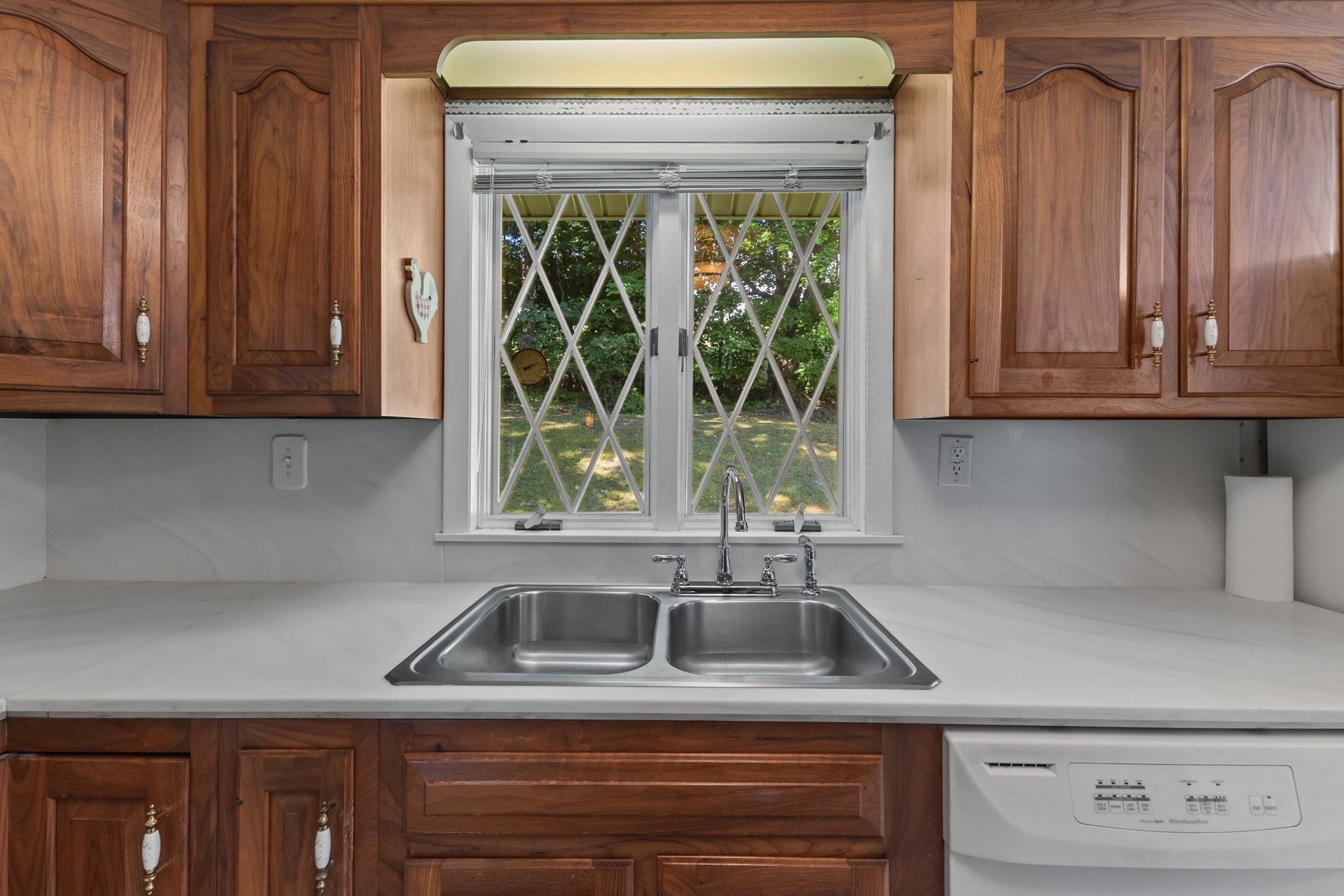 48 Washington St Property Photo 10