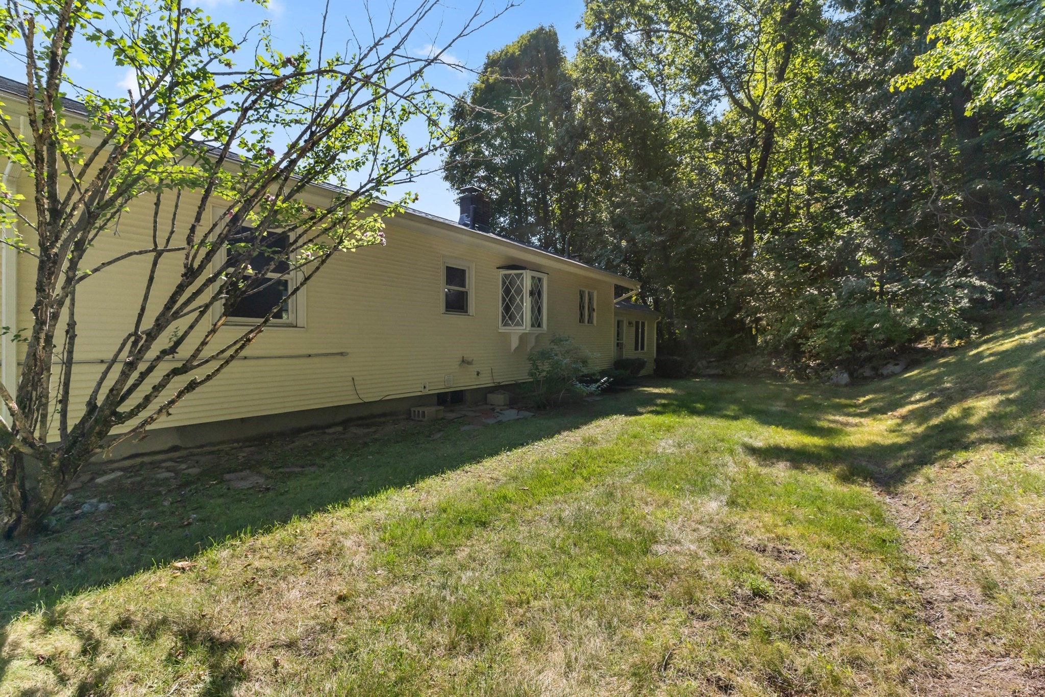 48 Washington St Property Photo 34