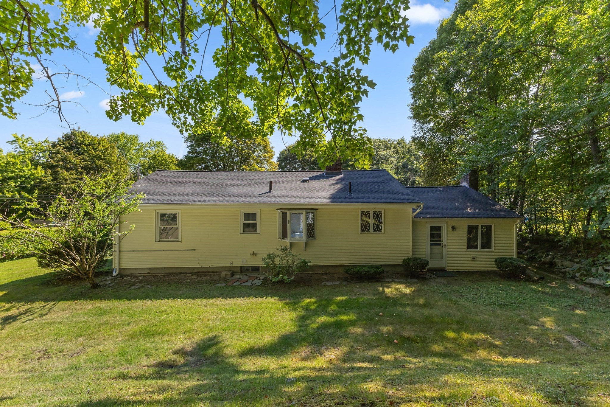 48 Washington St Property Photo 35