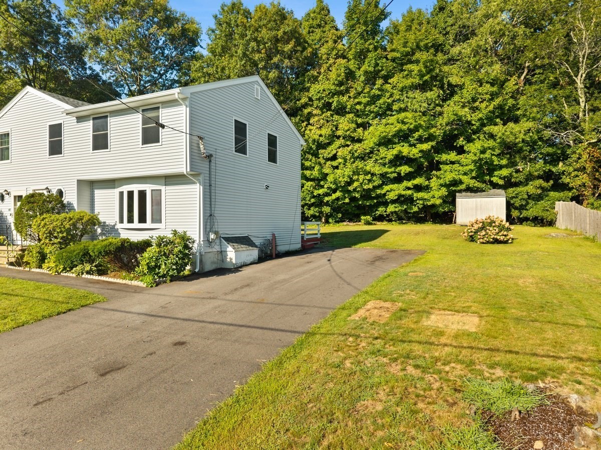 42 Boylston St # 42r Property Photo 1