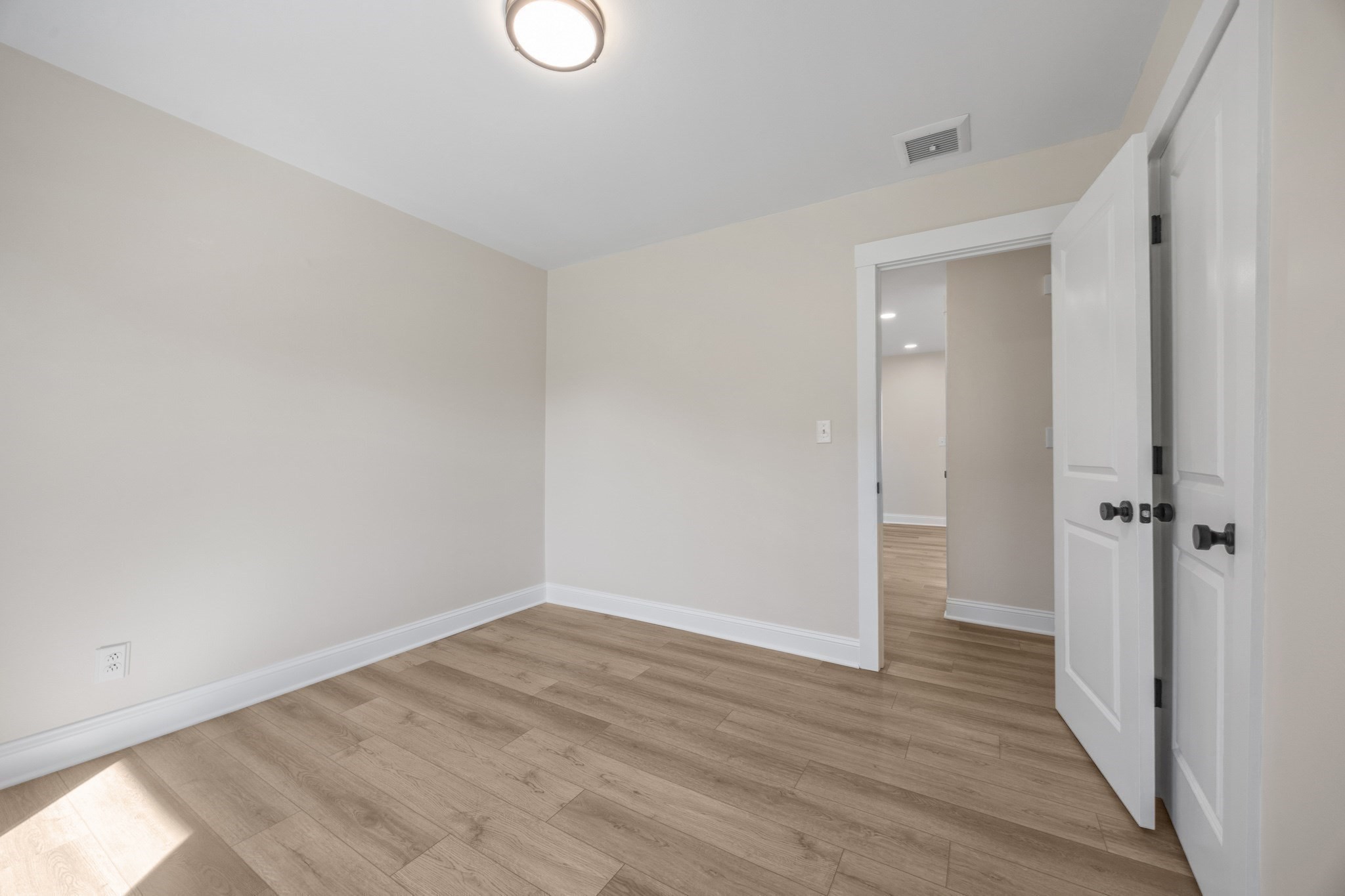 1153 Nantasket Ave Property Photo 25