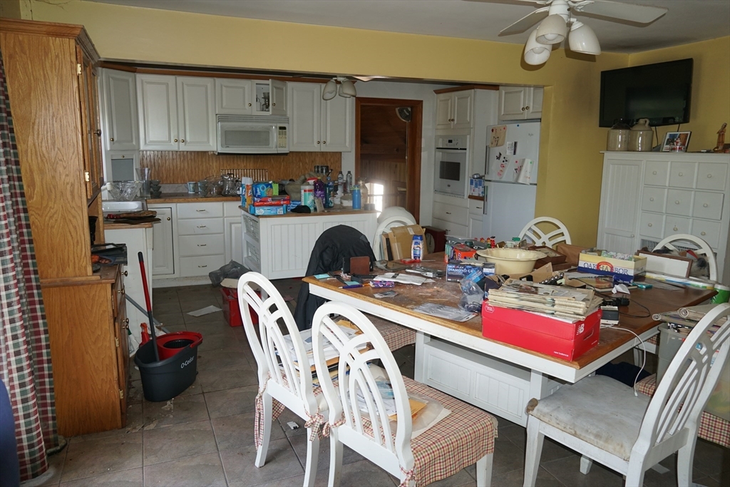 33 Warren Street Property Photo 10