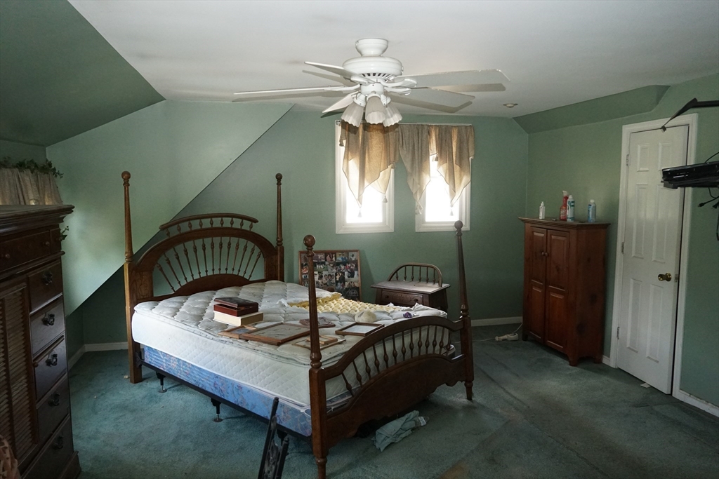 33 Warren Street Property Photo 19