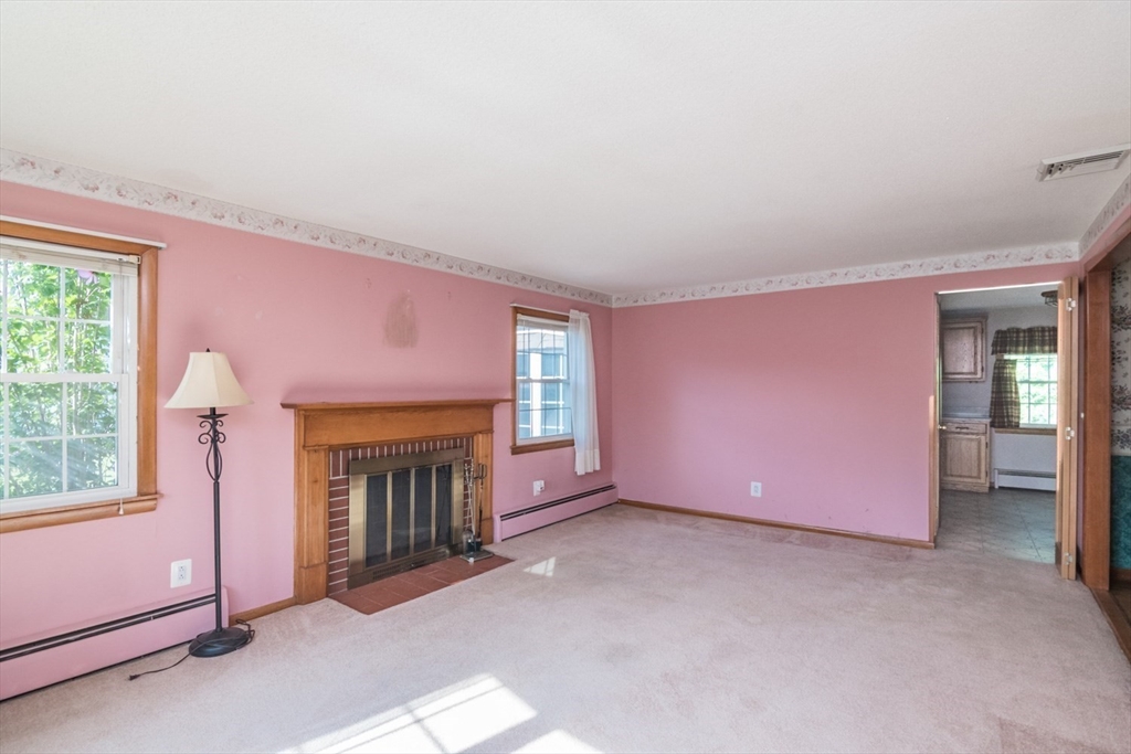 98 Circle Dr Property Photo 15