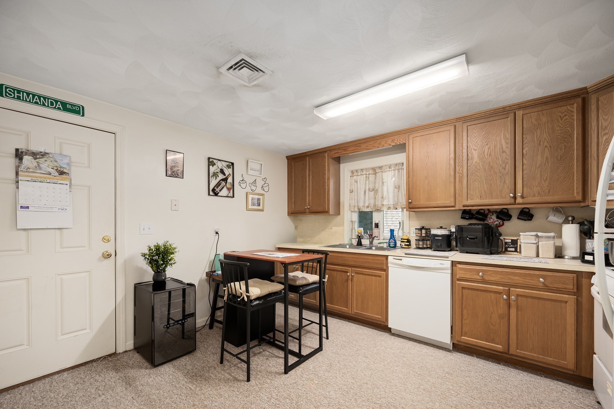 127 Maple Street Property Photo 2