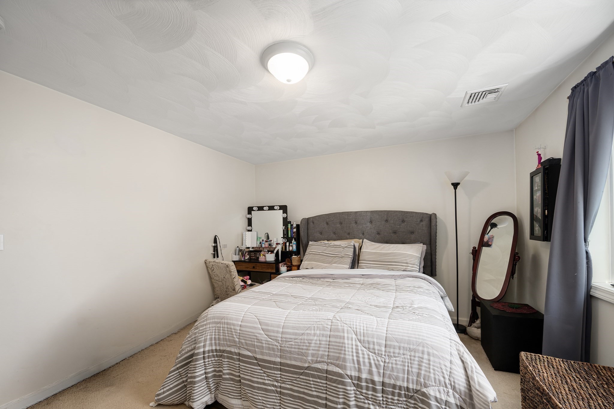 127 Maple Street Property Photo 6