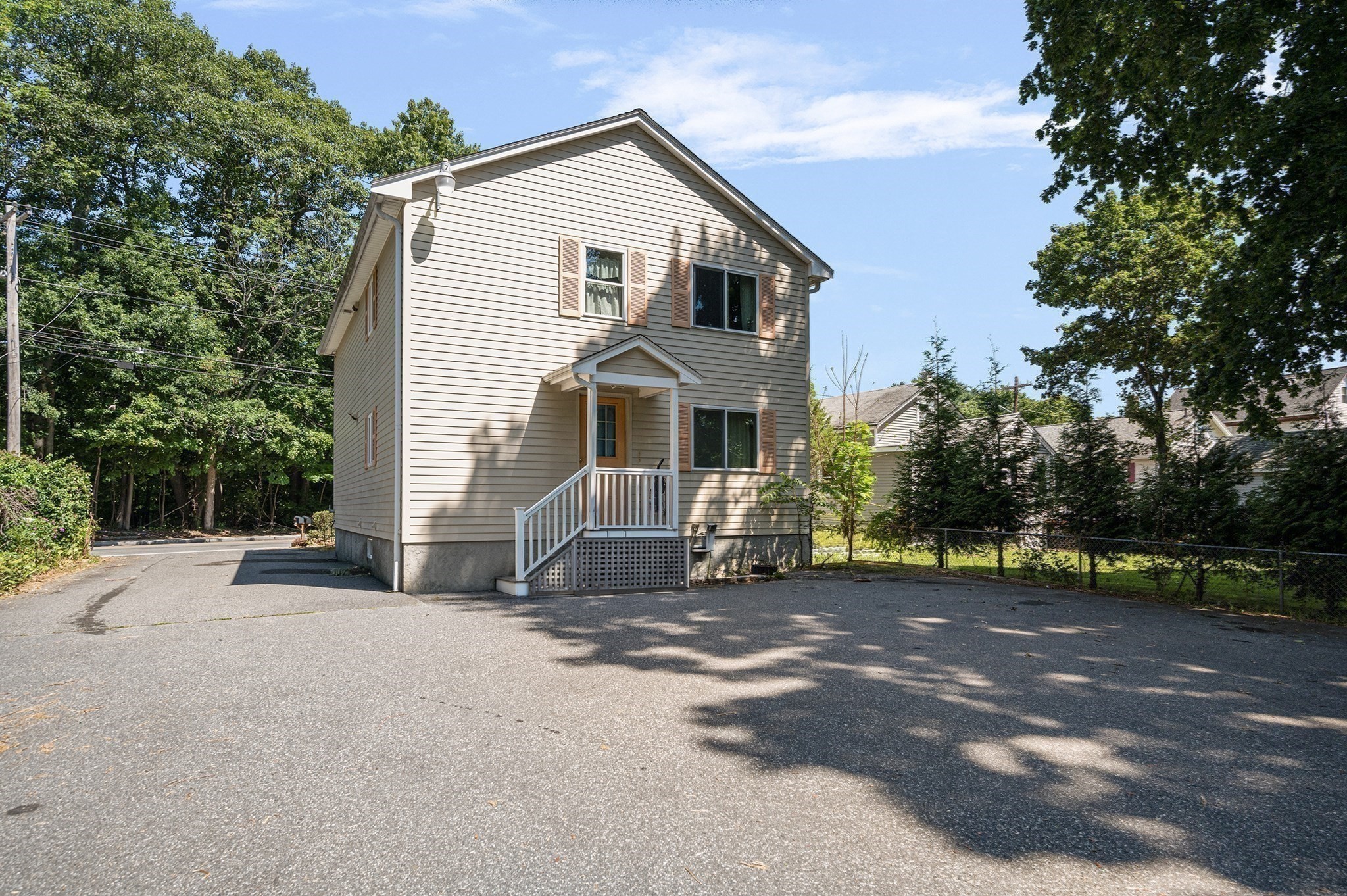 127 Maple Street Property Photo 24