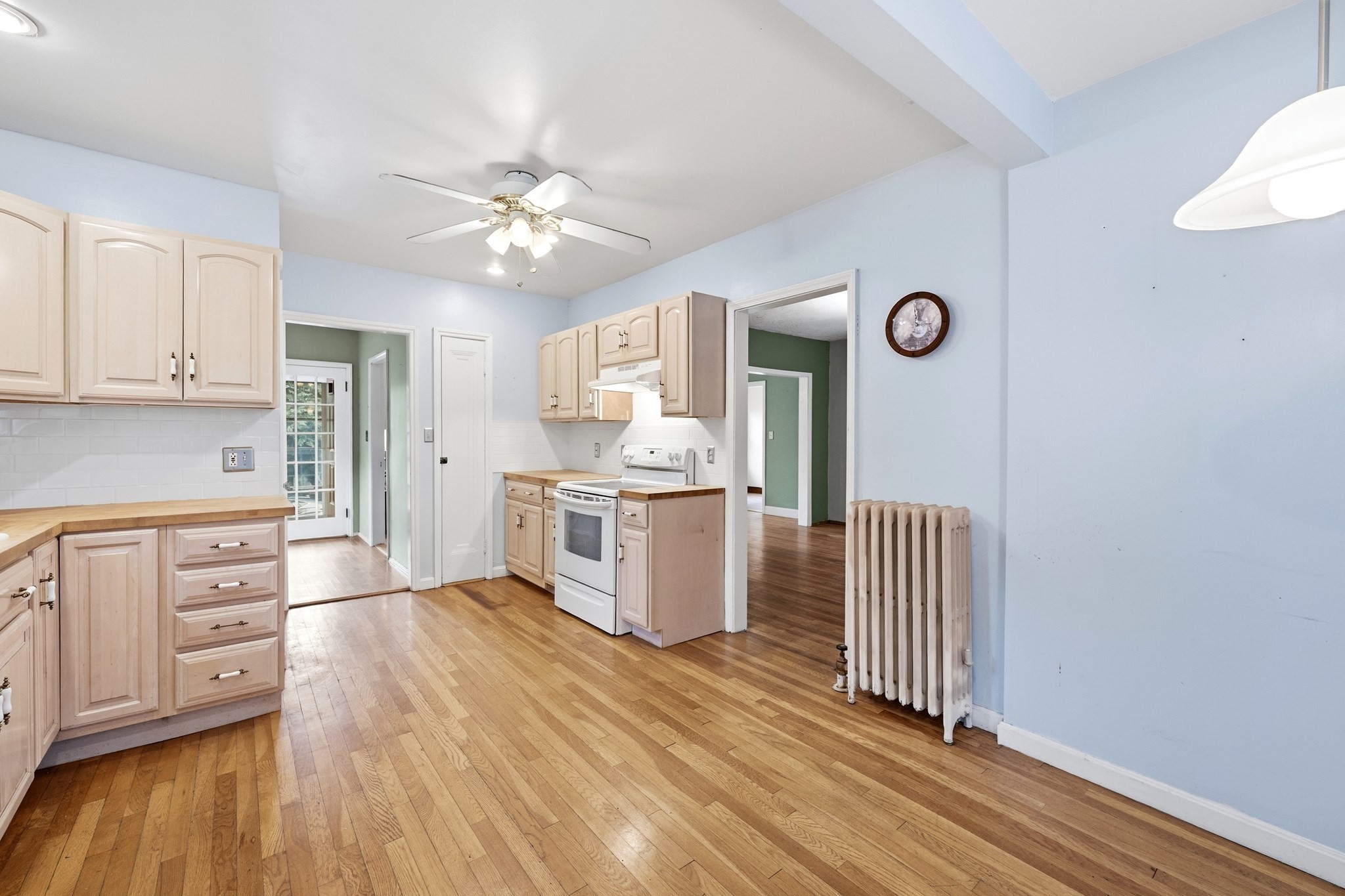 1 Belvidere Ave Property Photo 5