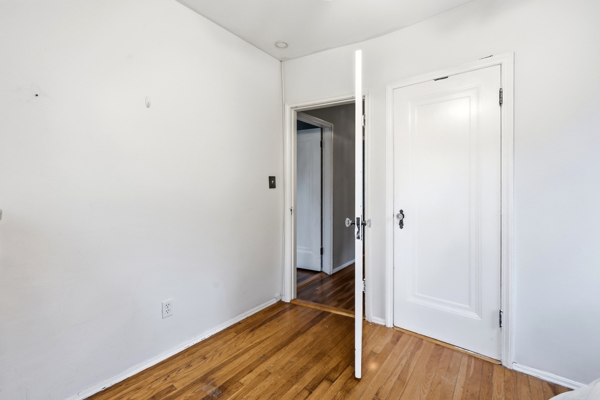 1 Belvidere Ave Property Photo 16