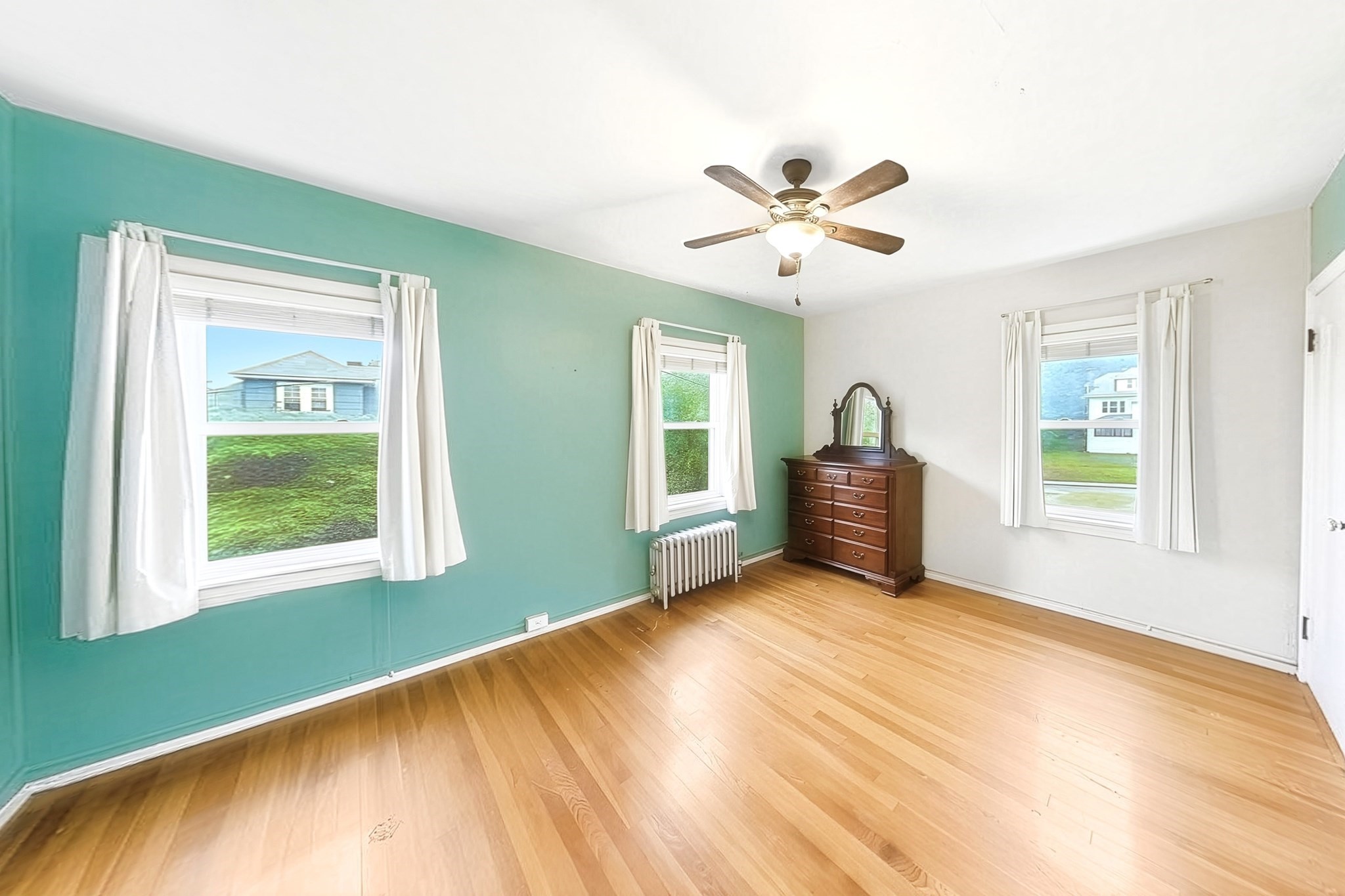 1 Belvidere Ave Property Photo 17