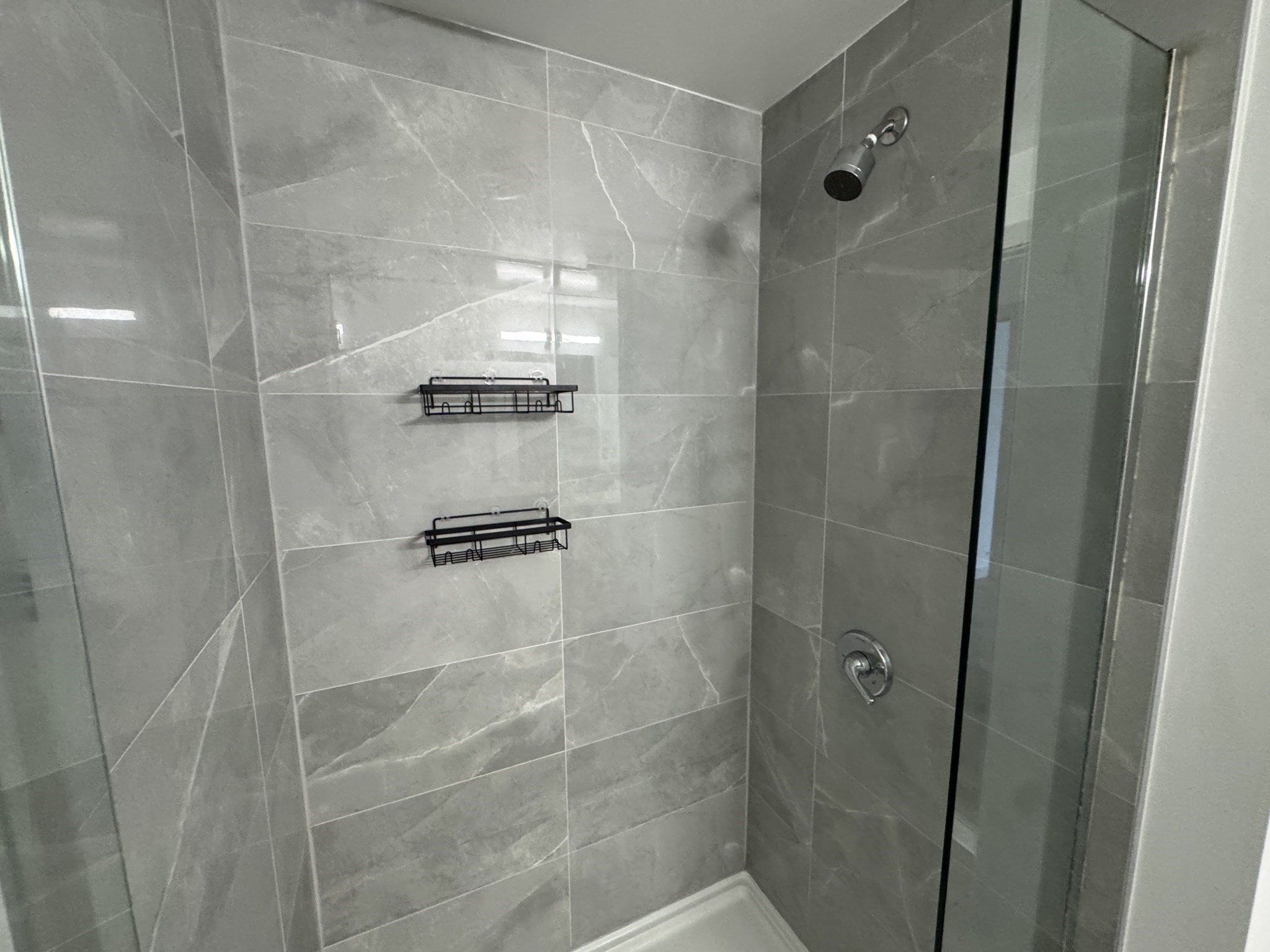 180 Telford Street # 404 Property Photo 8