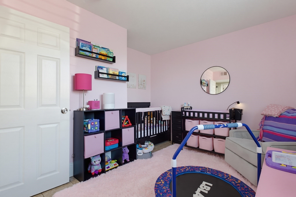 239 Glasgow St # 1 Property Photo 17