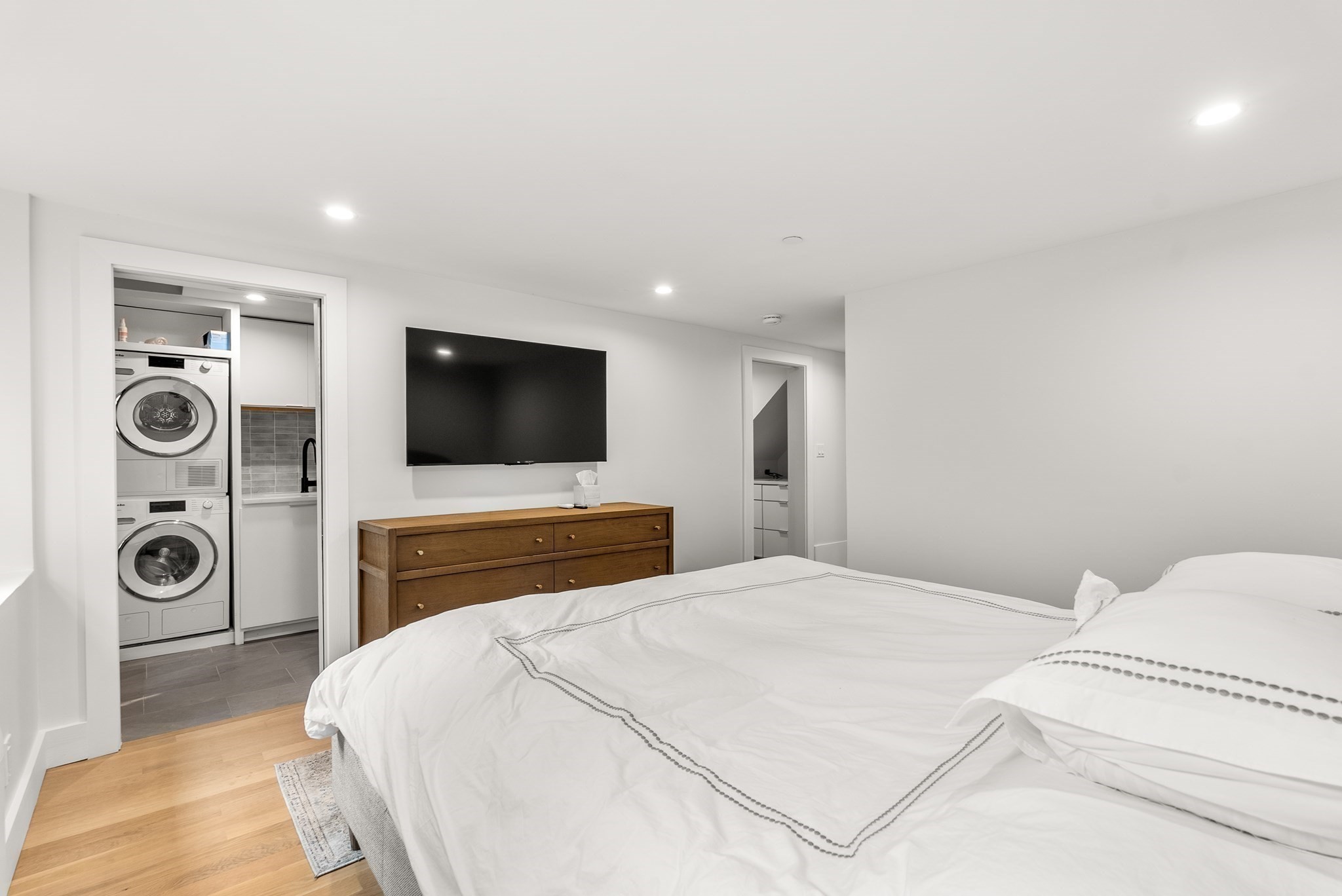 680 Tremont St # 1 Property Photo 13