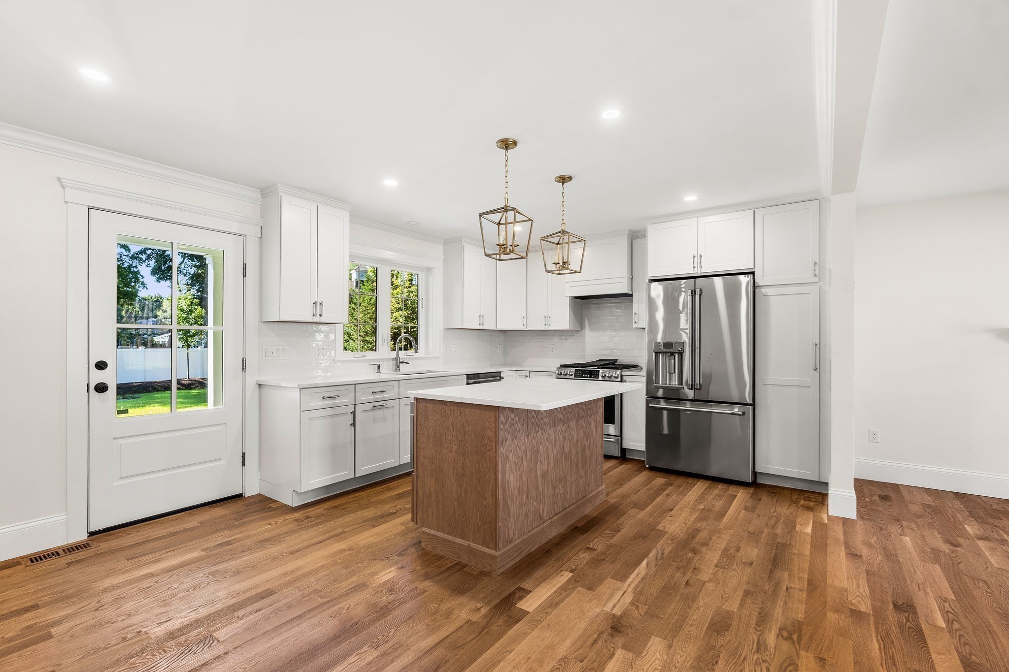 10 Harvey Park Property Photo 11