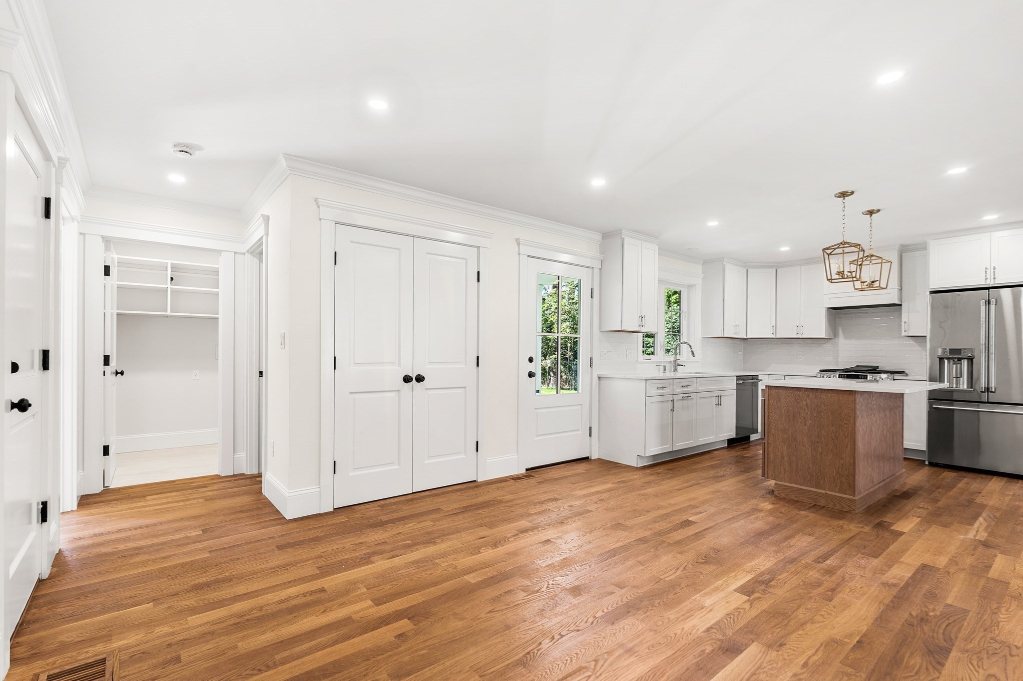 10 Harvey Park Property Photo 15