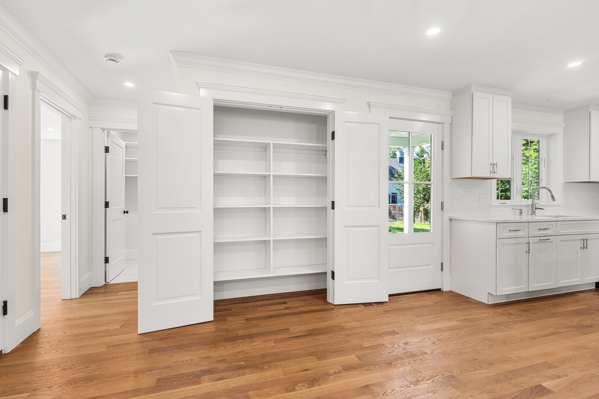 10 Harvey Park Property Photo 16