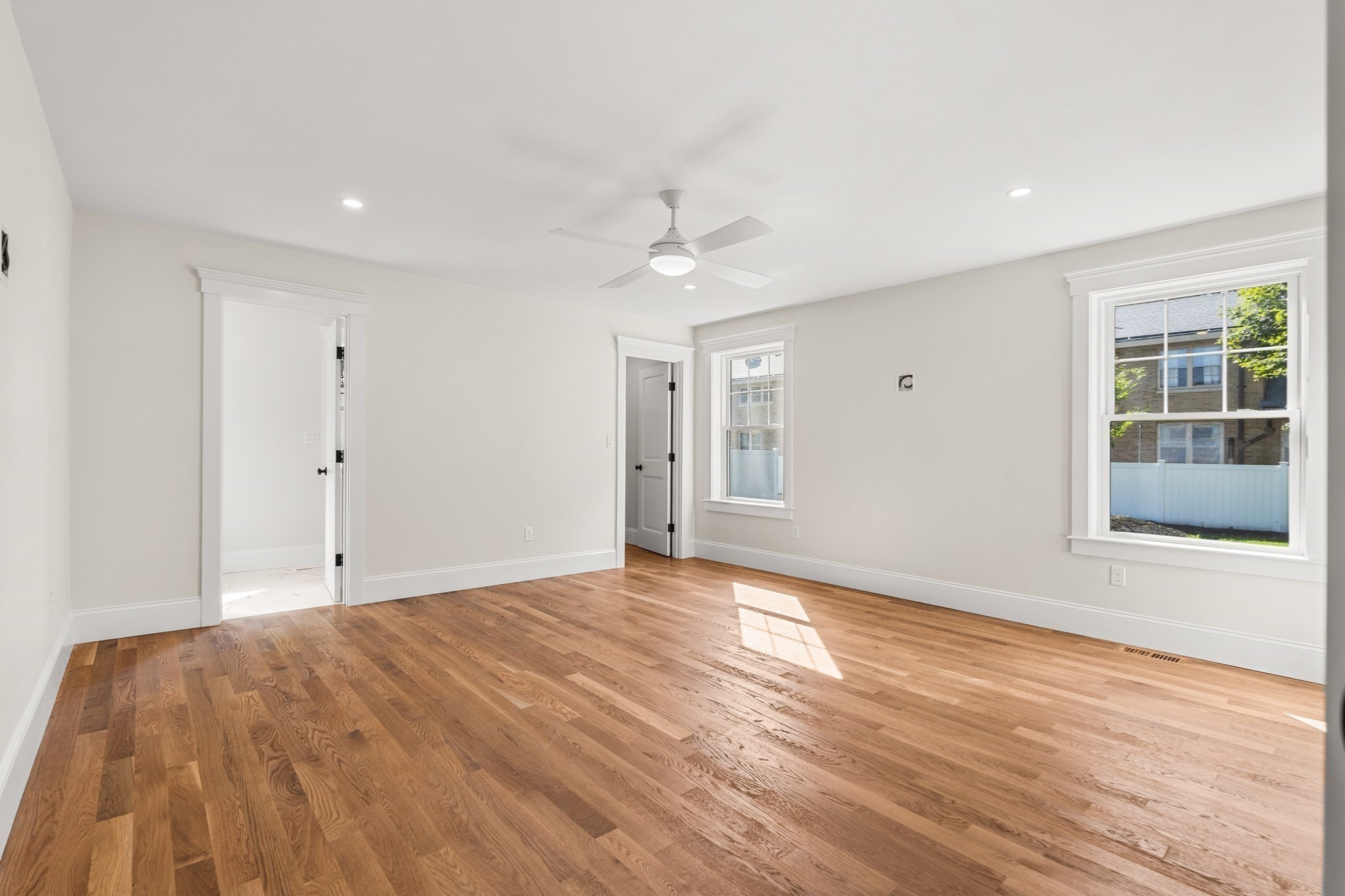 10 Harvey Park Property Photo 18