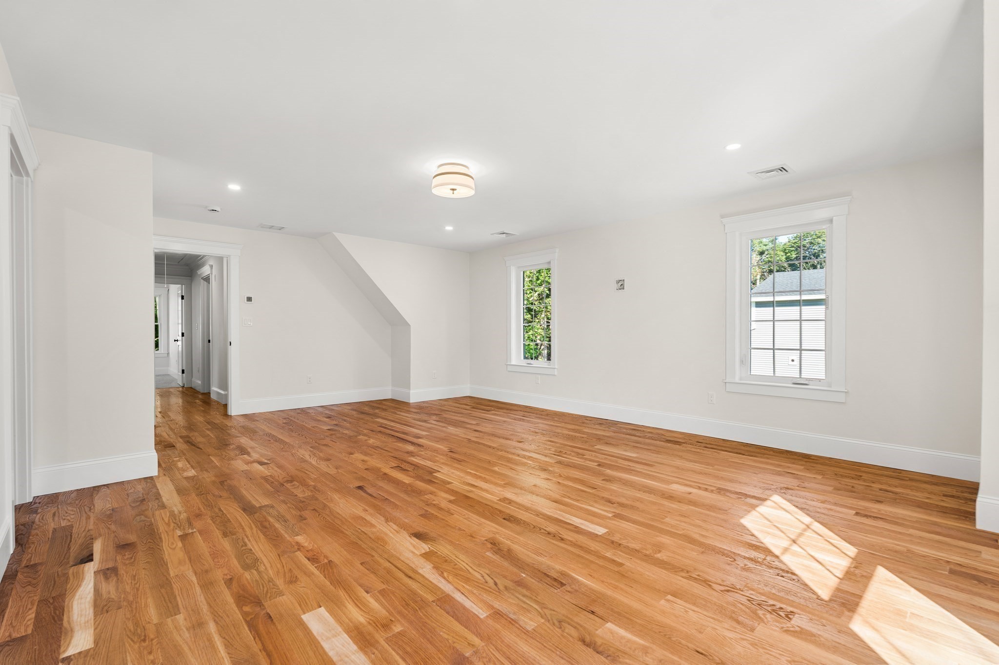 10 Harvey Park Property Photo 23