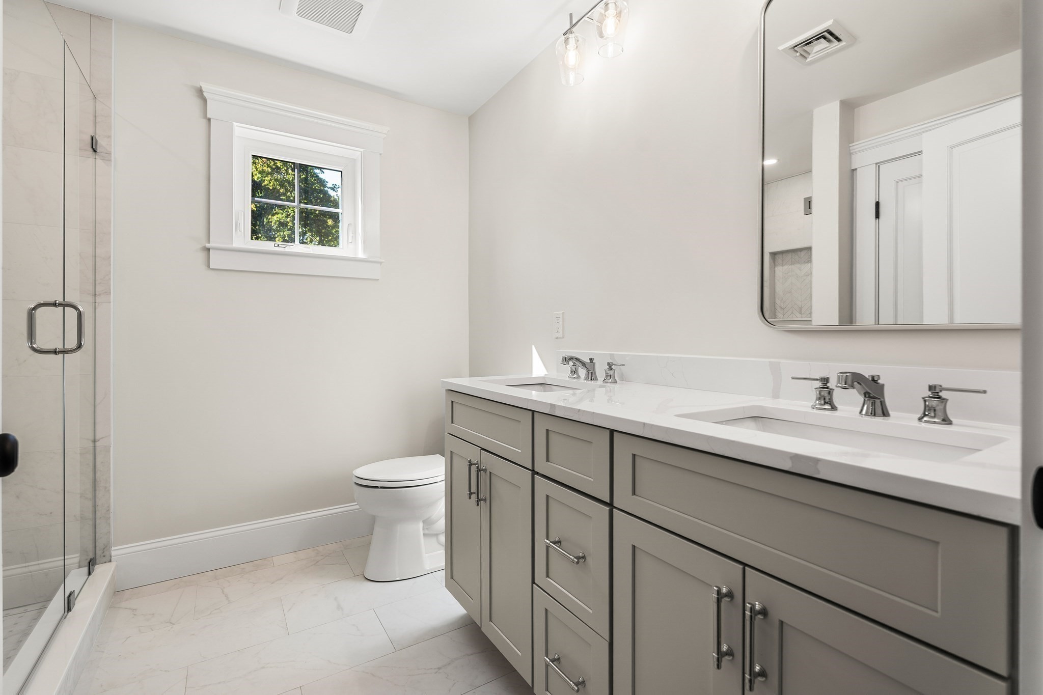 10 Harvey Park Property Photo 27