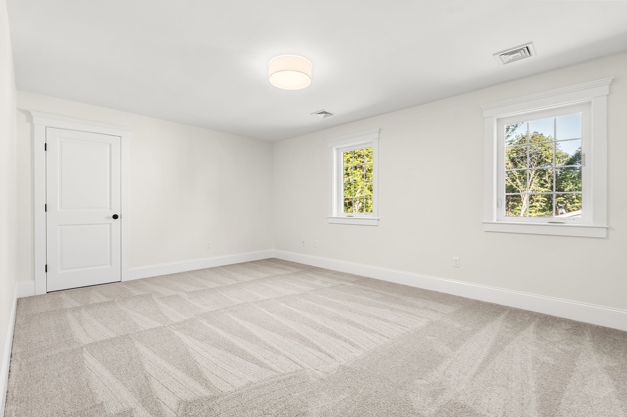 10 Harvey Park Property Photo 32