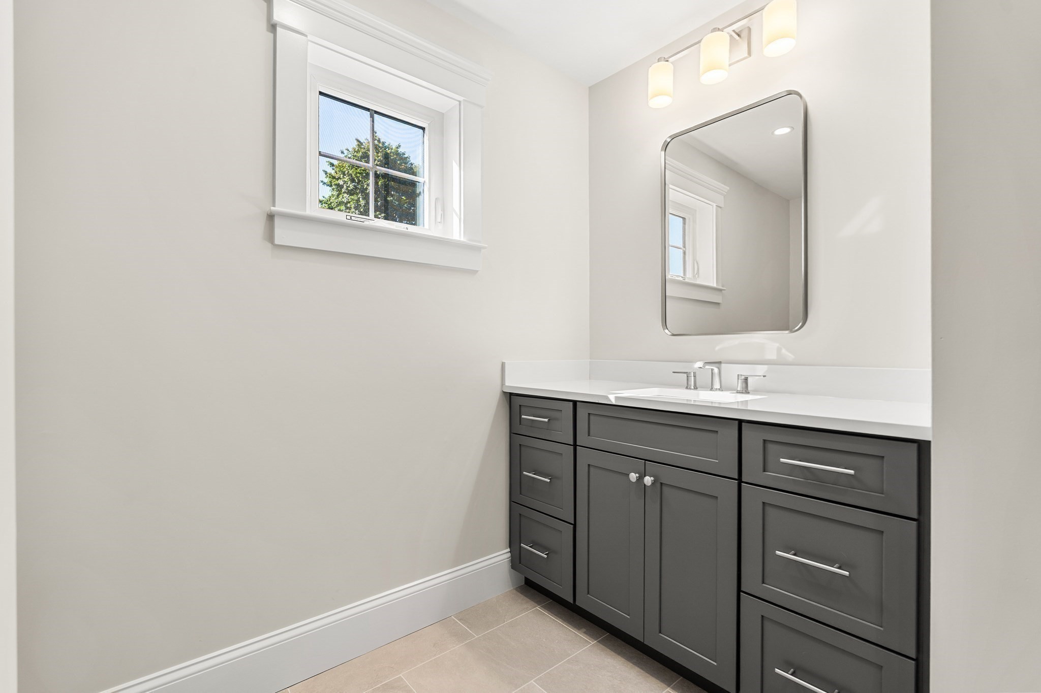 10 Harvey Park Property Photo 34