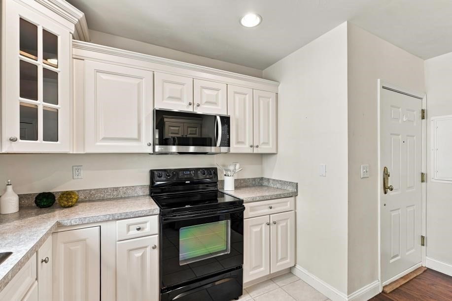 2201 Briarwood Village # 2201 Property Photo 10