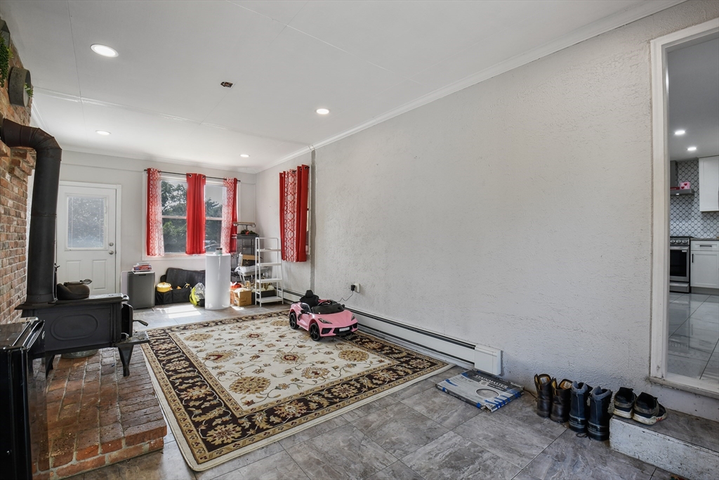 44 Montrose St Property Photo 19