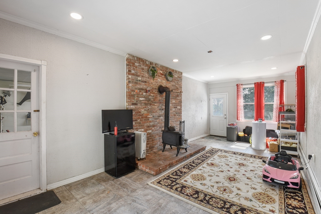 44 Montrose St Property Photo 20