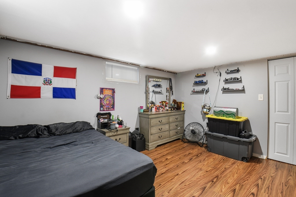 44 Montrose St Property Photo 32