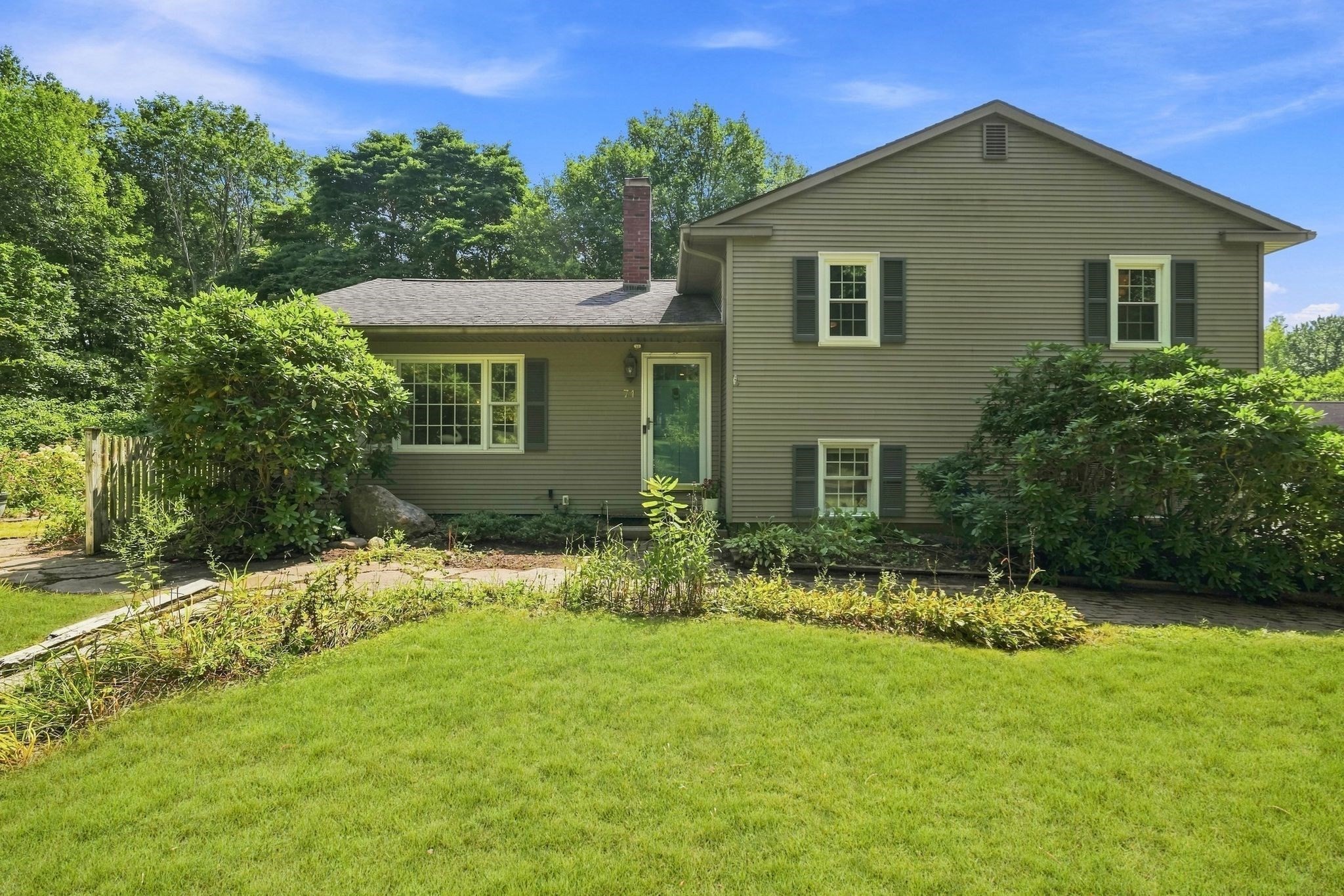 71 Mt Holyoke Drive Property Photo 1