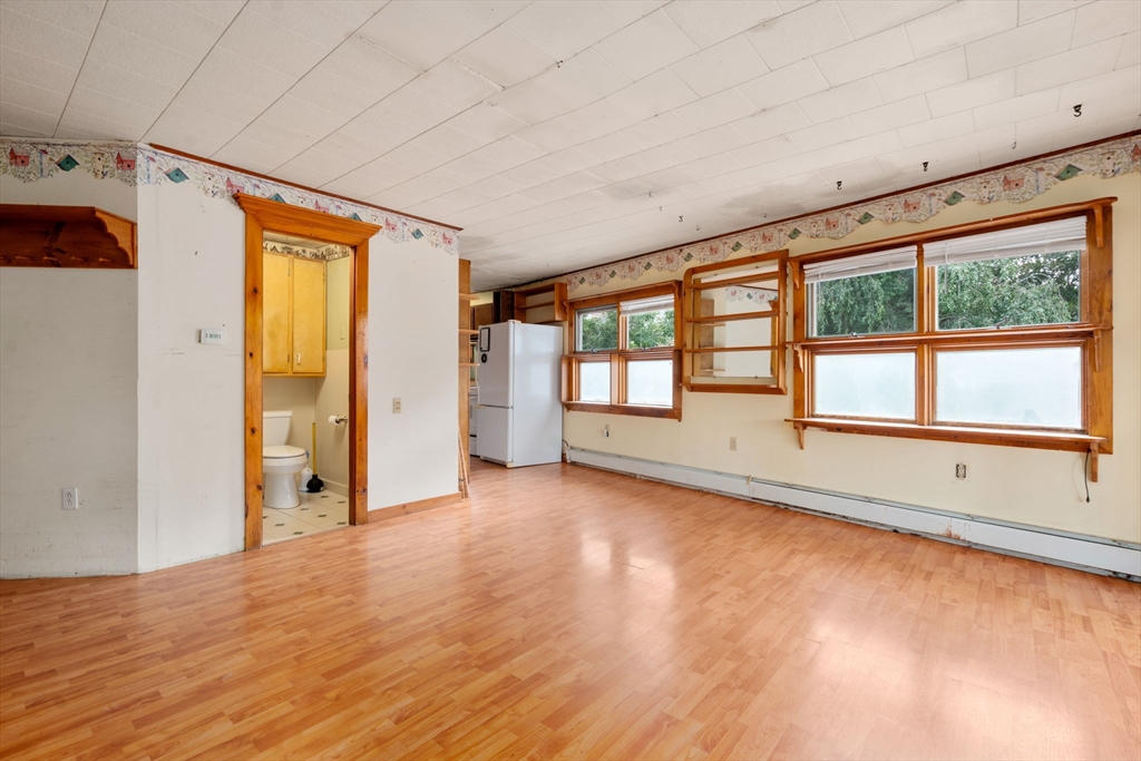 44 Grove St Property Photo 19