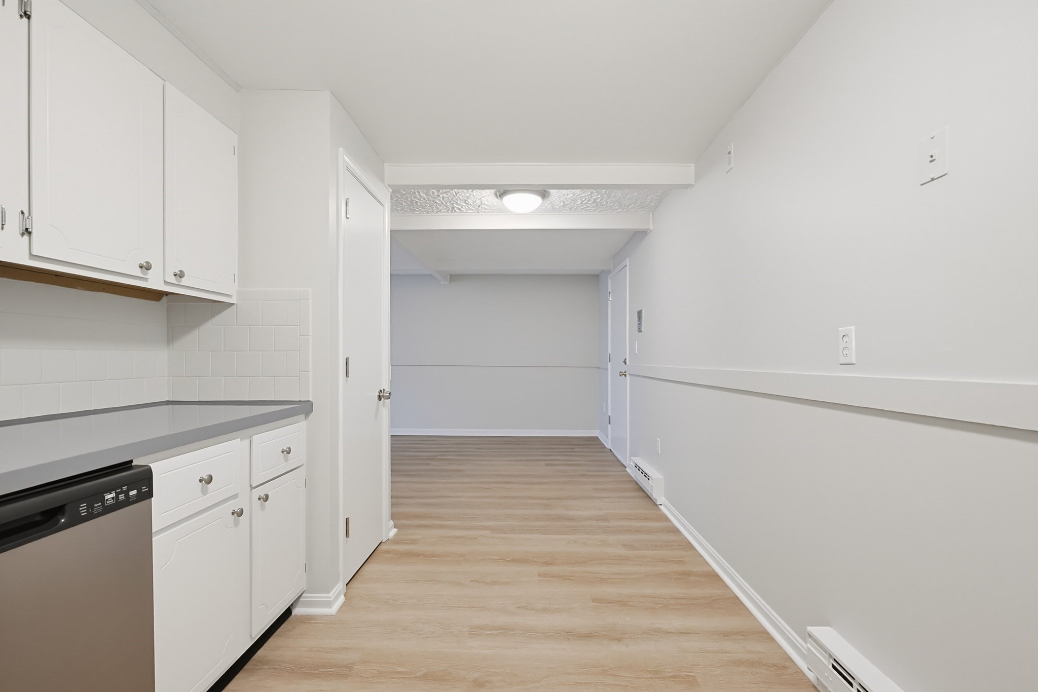 35 Swanson Court # 34d Property Photo 6