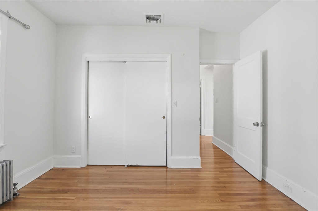 334 Sea St Property Photo 18