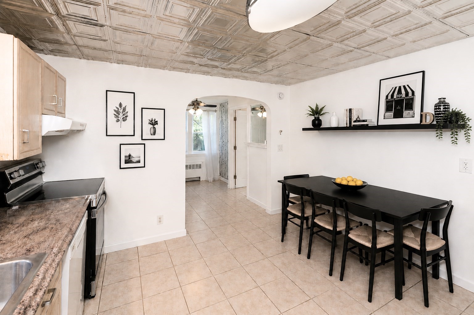 11 Pitt Rd. Property Photo 7
