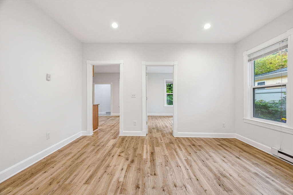 15 Fallon Pl # 15a Property Photo 5