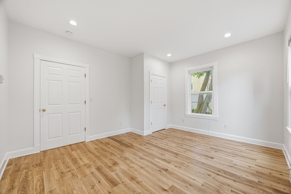 15 Fallon Pl # 15a Property Photo 11