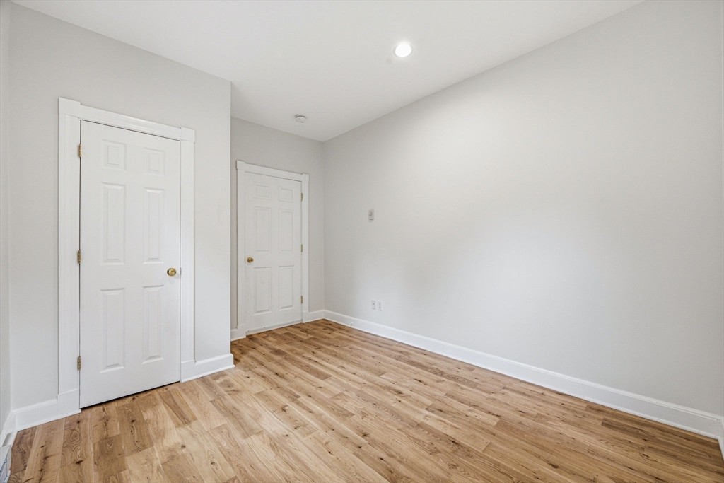 15 Fallon Pl # 15a Property Photo 14