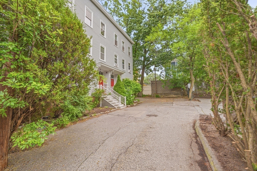 15 Fallon Pl # 15a Property Photo 23