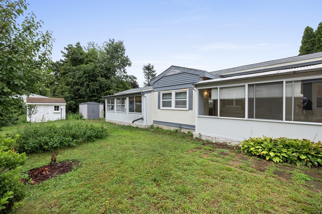 33 Hilltop Rd Property Photo 5