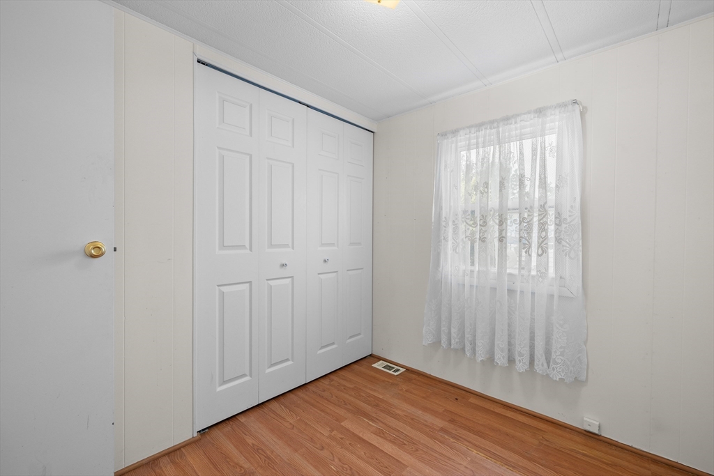 33 Hilltop Rd Property Photo 23