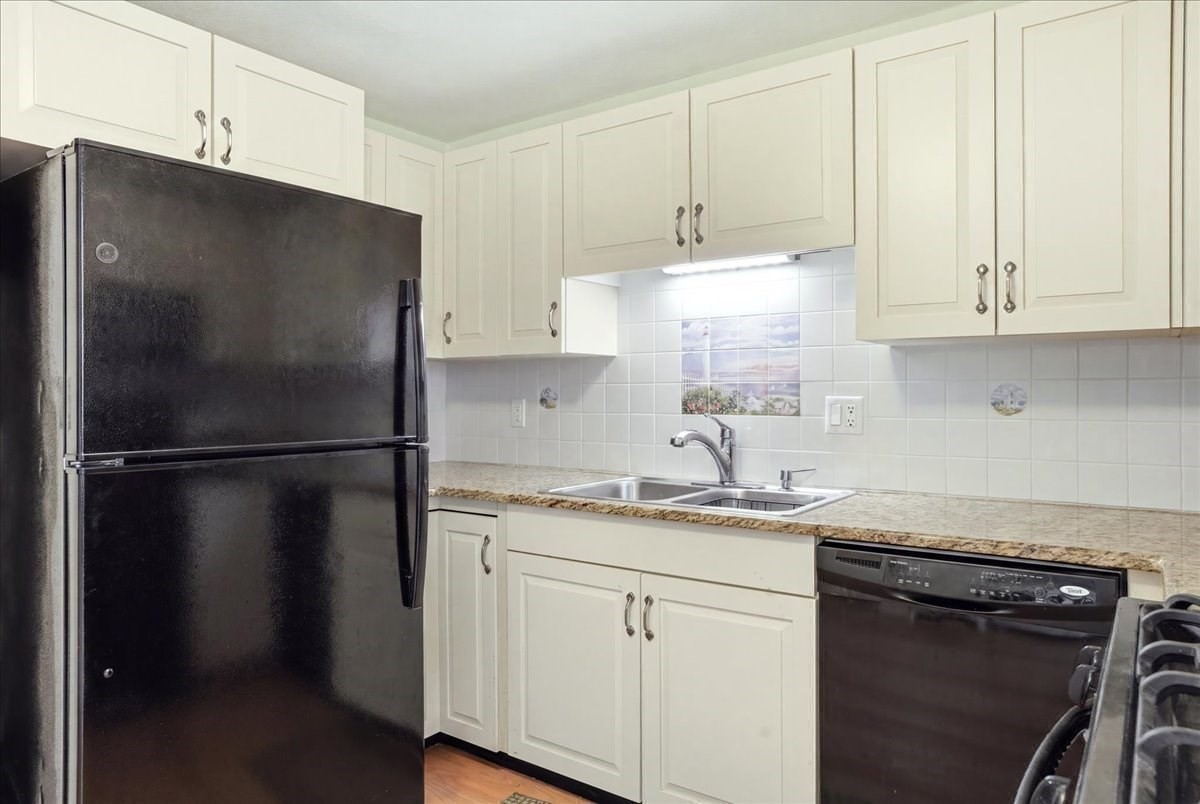 225 Lincoln St # G4 Property Photo 13