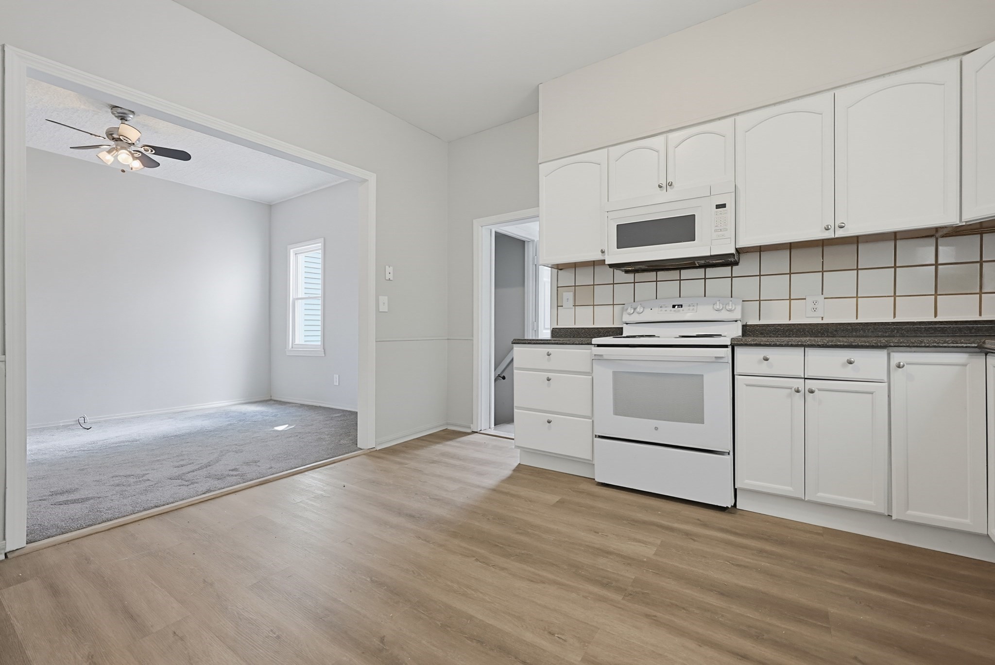 150 Eaton Street Property Photo 37