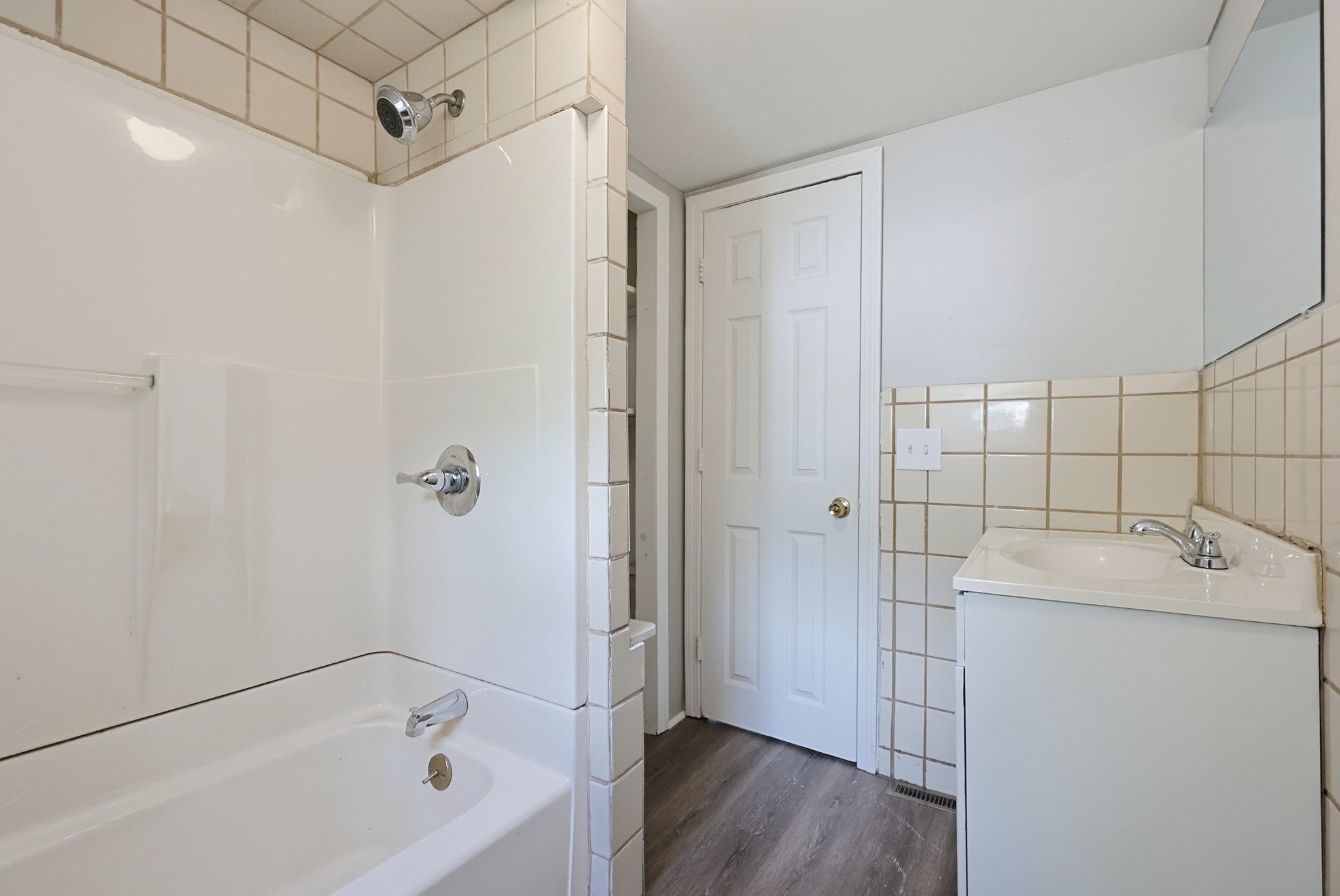 150 Eaton Street Property Photo 39