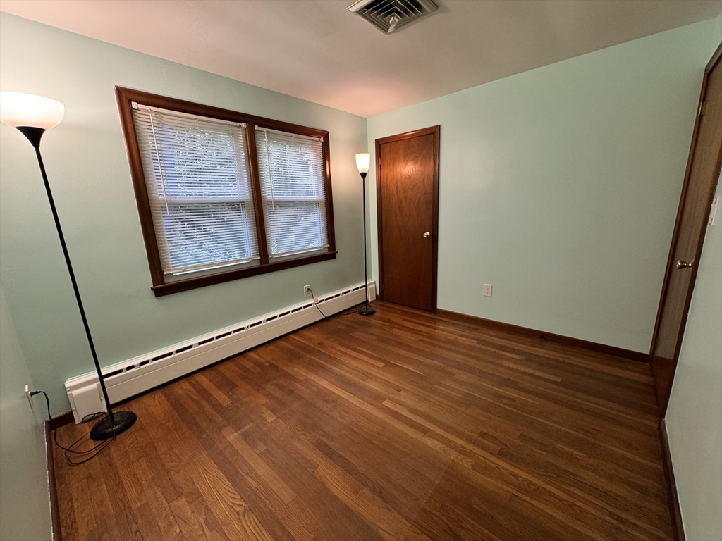 56 Valleyview Rd Property Photo 13