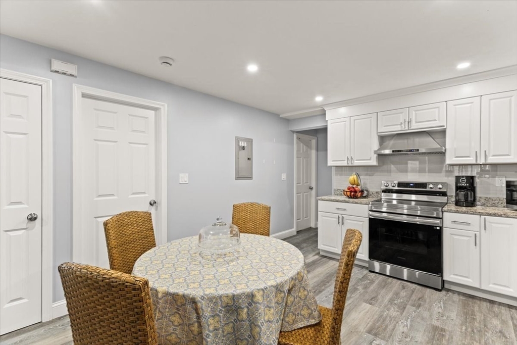 87 Kilmer Ave Property Photo 28