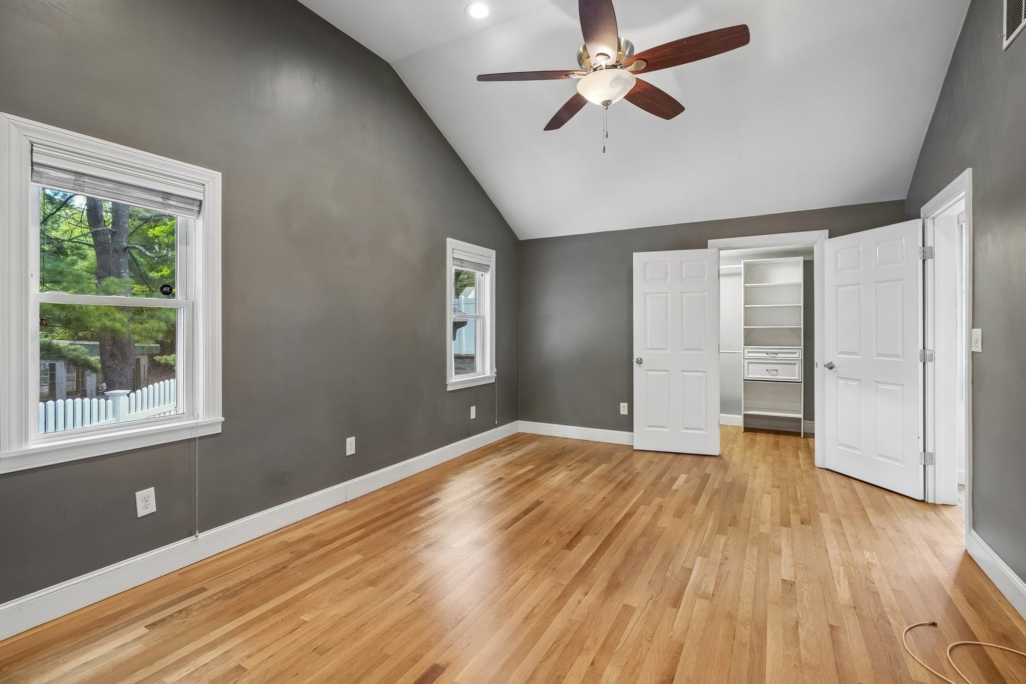 45 Adanac Rd Property Photo 12