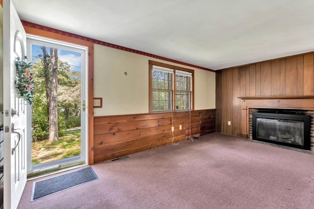 11 Hazelwood Rd Property Photo 12