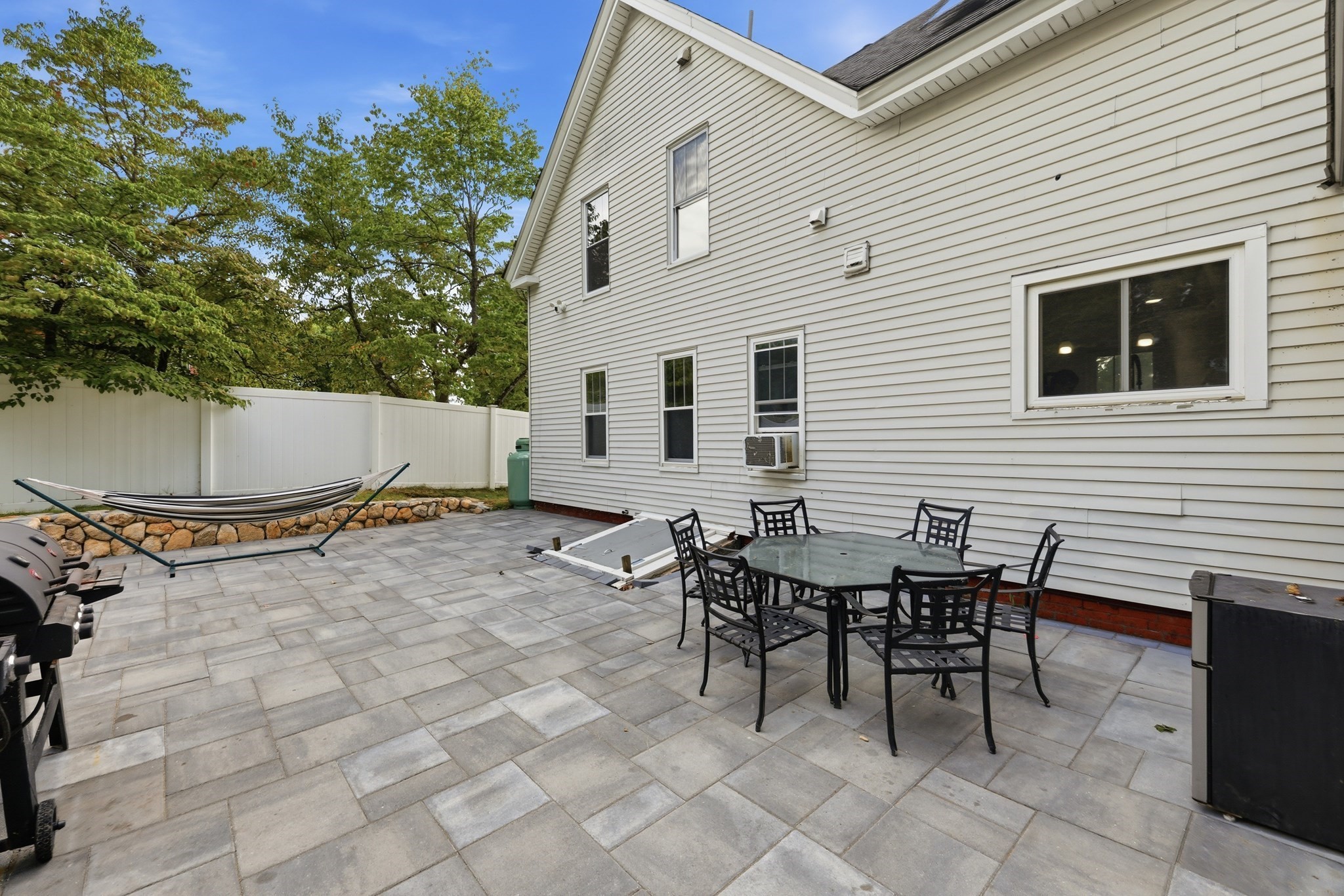 30 Prospect St Property Photo 36