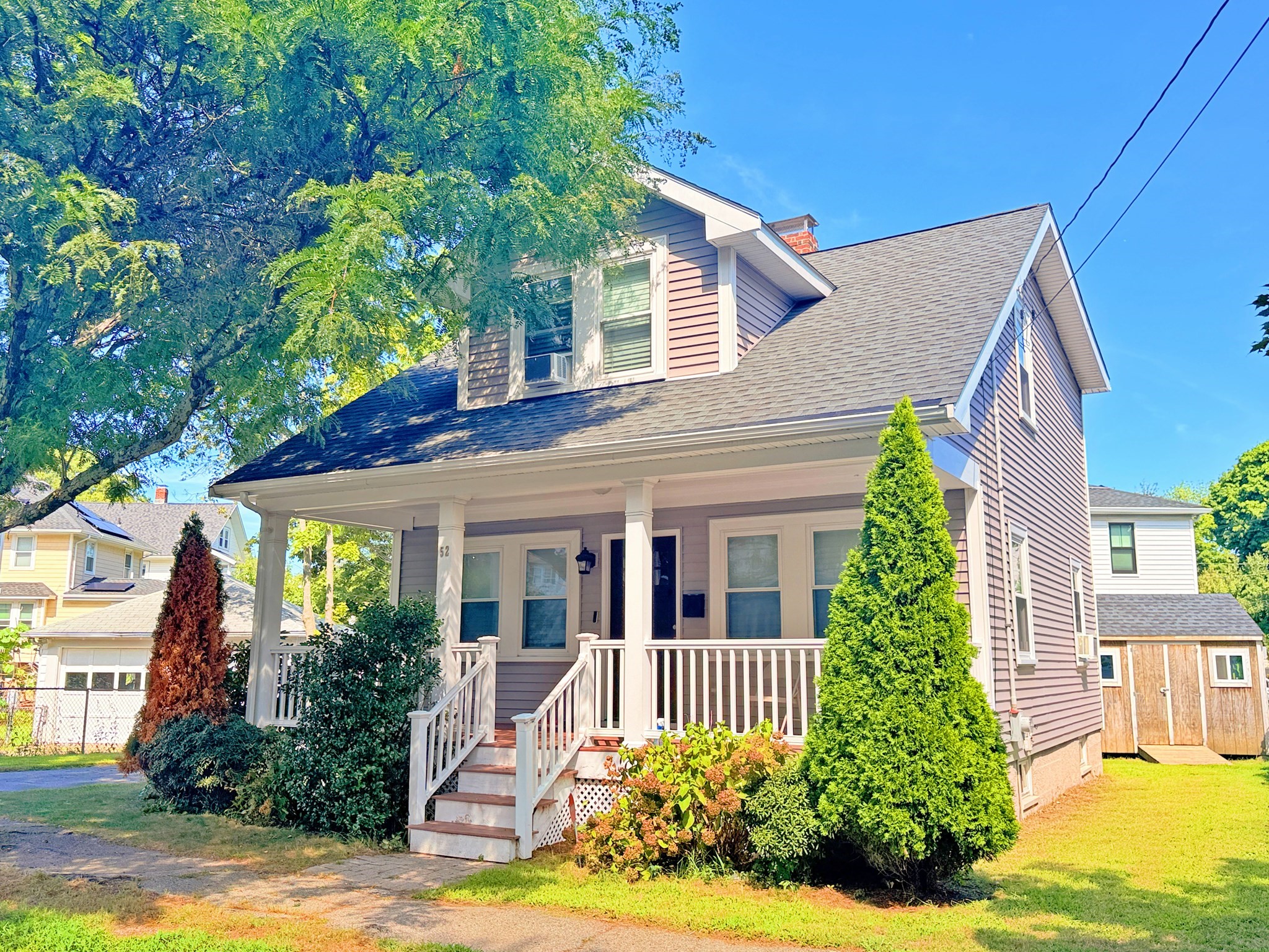 52 Oakland Ave Property Photo 1